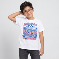 Kawaii GYM Color Blanco - Playera NIÑO, vista frontal con modelo 2